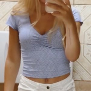 Brandy Melville - Blue Floral Gina Top